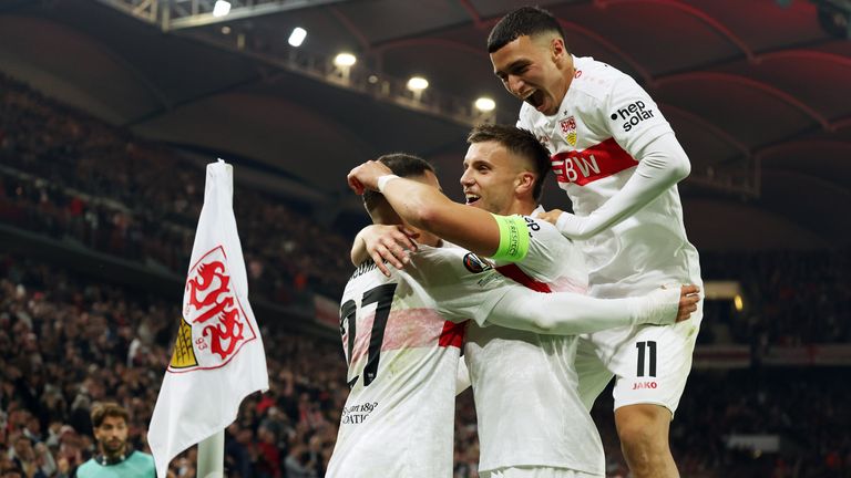 Der VfB bejubelt den Treffer von Badredine Bouanani.