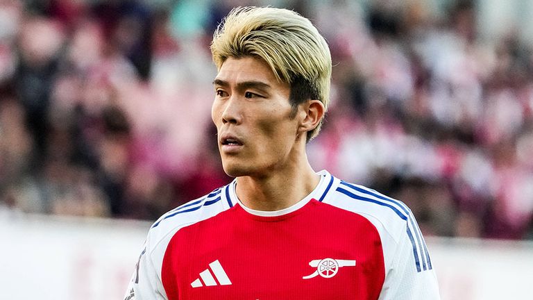 TAKEHIRO TOMIYASU: Stand zuletzt beim FC Arsenal unter Vertrag. Marktwert: 18 Millionen Euro.