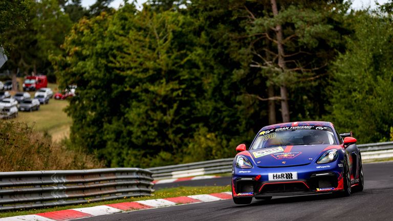 Max Verstappen auf der legendären Nordschleife.