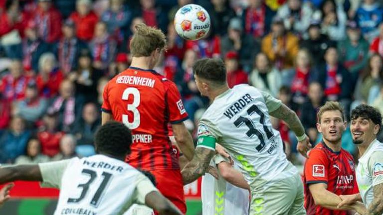 Heidenheim und Bremen leisten sich Schlagabtausch.