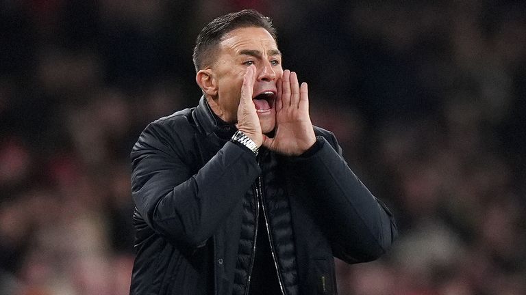 Weltmeister Fabio Cannavaro soll Trainer von Usbekistan werden.