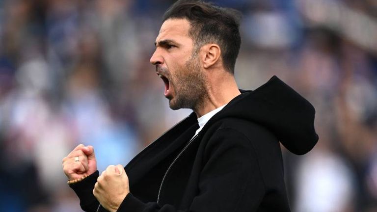 Cesc Fabregas ist seit 2024 Trainer von Como 1907.