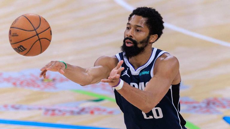 Ex-NBA-Spieler Spencer Dinwiddie läuft fortan für den FC Bayern München Basketball auf.