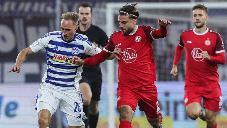 Traf für die Zebras zur Führung: (l.).