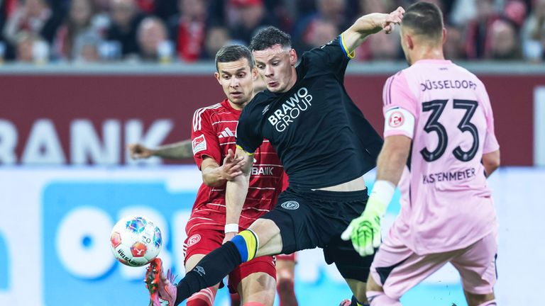 Fortuna Düsseldorf gegen Eintracht Braunschweig.