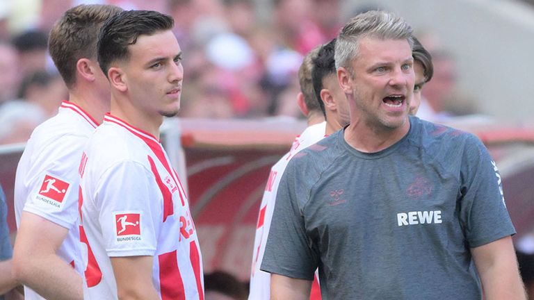 Köln-Trainer Lukas Kwasniok (r.) mit Juwel Said El Mala.