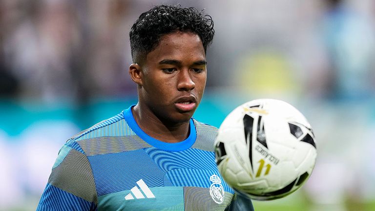 Endrick steht bei Real Madrid noch bis 2030 unter Vertrag.
