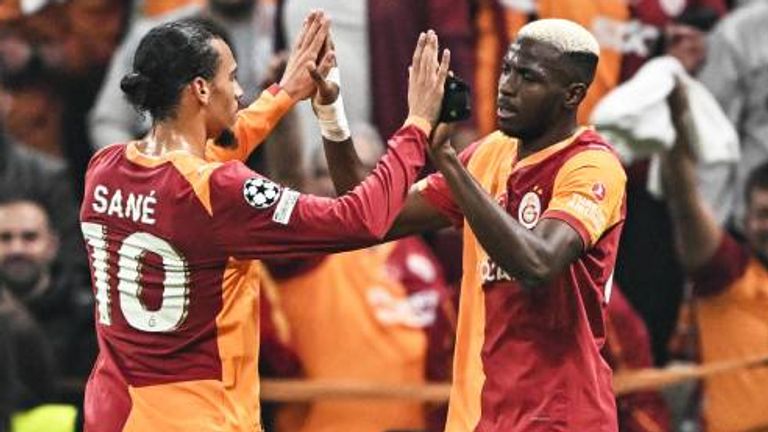 Victor Osimhen trifft doppelt bei Galatasarays CL-Sieg.