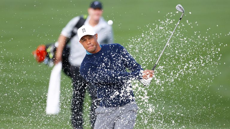 Tiger Woods musste erneut am Rücken operiert werden.