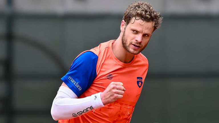 Yannick Hanfmann steht in Shanghai in der dritten Runde.
