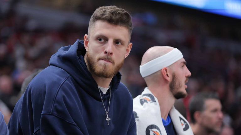 NBA-Profi Isaiah Hartenstein möchte bei der WM und den Olympischen Spielen für Deutschland auflaufen.