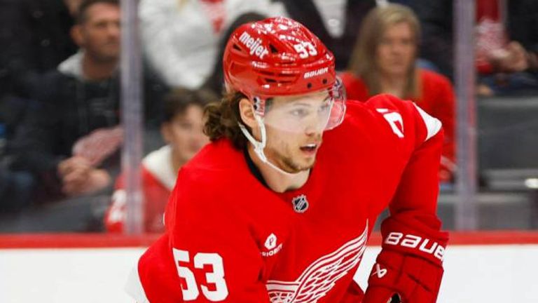 Moritz Seider von den Detroit Red Wings lief bereits bei der diesjährigen WM als Kapitän auf.