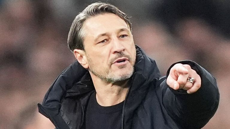 Auf die Elf von BVB-Coach Niko Kovac warten stressige Reisetage.