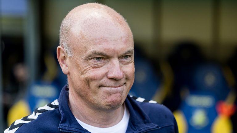 Übernimmt Uwe Rösler den kriselnden VfL aus Bochum?
