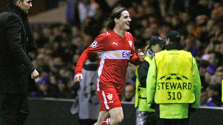 10. SEBASTIAN RUDY trifft am 24. November 2009 in der Gruppenphase für Stuttgart gegen Glasgow Rangers im Alter von 19 Jahren und 269 Tagen.