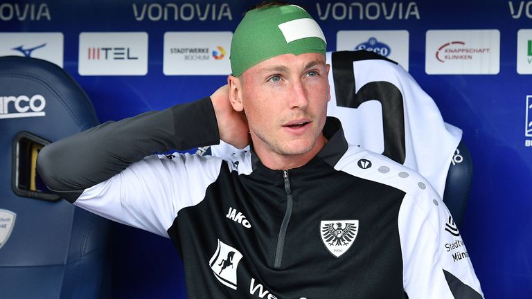 Simon Scherder hat sich zum dritten Mal das Kreuzband gerissen.