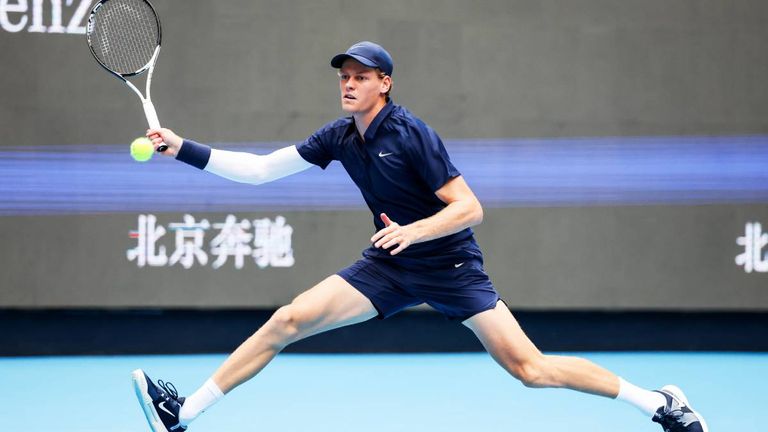 Jannik Sinner feiert in Peking seinen nächsten Turniersieg. 