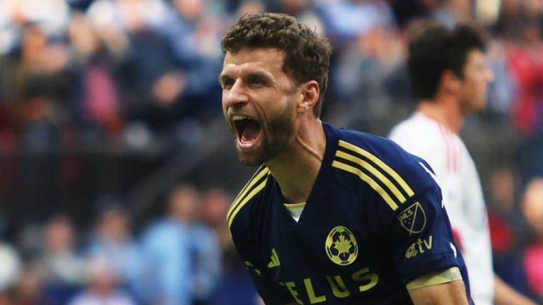 Thomas Müller freut sich nicht nur für seine Vancouver Whitecaps, sondern auch auf den Start der NHL. 
