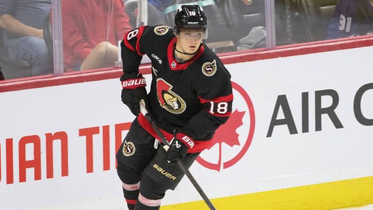 Tim Stützle wurde 2020 an dritter Stelle von den Ottawa Senators gedraftet. 
