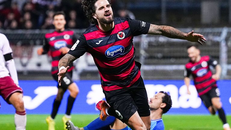 Lex-Tyger Lobinger trifft bei Viktorias Sieg doppelt gegen den FC Ingolstadt in der 3.Liga.