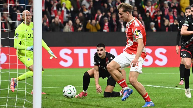 Nelson Weiper erzielte beim Mainzer Sieg über Mostar das entscheidende Tor.