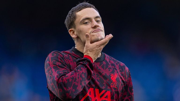 Florian Wirtz sitzt gegen United zunächst auf der Bank.