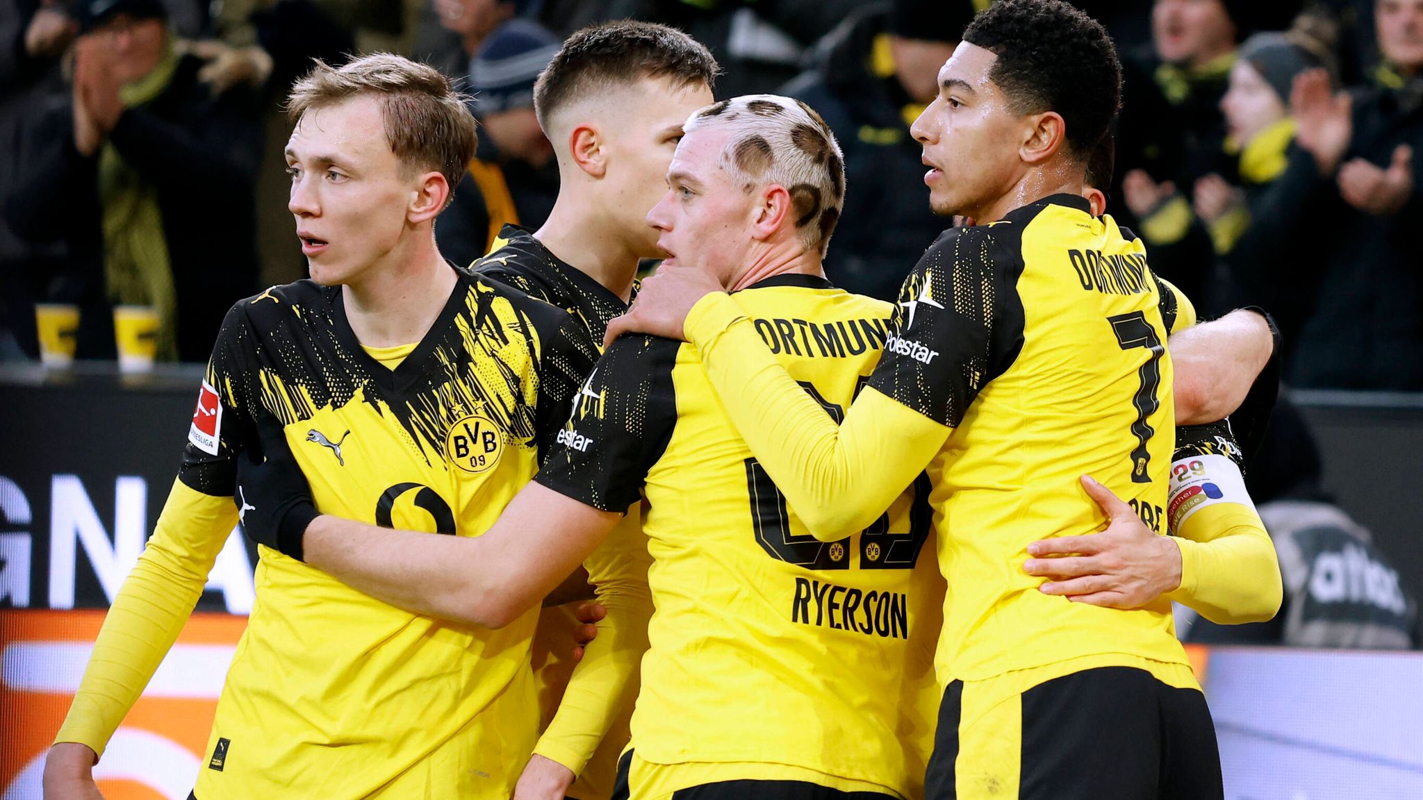 Maximilian Beier fällt beim BVB in der Champions League aus | Fußball ...