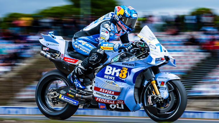 Alex Marquez gewinnt beim MotoGP in Portugal das Sprintrennen.