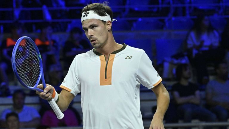 Daniel Altmaier hat in Metz das Viertelfinale erreicht. 