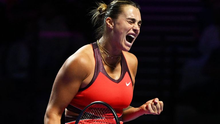 Aryna Sabalneka gewinnt auch ihre zweite Partie bei den WTA Finals. 