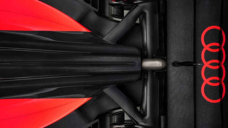 So sieht die Heckpartie und der Heckflügel aus. (Quelle: AUDI AG)