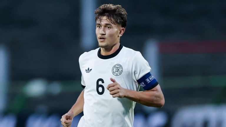 Tom Bischof ist gegen Malta Kapitän der U21-Nationalmannschaft. 