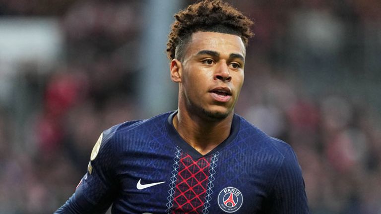 Desire Doue von PSG wurde mit dem "Golden-Boy"-Award ausgezeichnet.