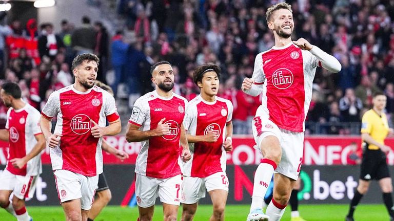 Essen feiert gegen Schweinfurt den nächsten Heimsieg. 