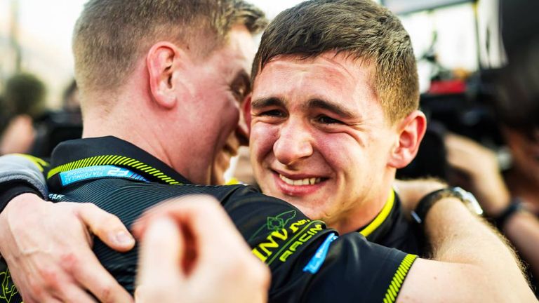 Leonardo Fornaroli  ist neuer F2-Weltmeister. 