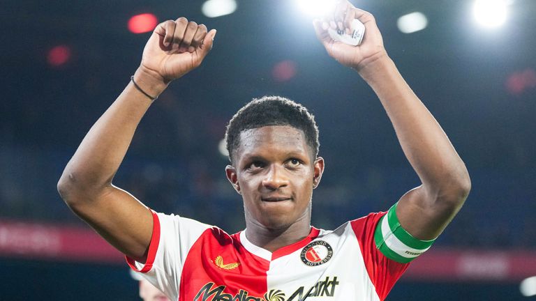 Givairo Read spielt seit 2023 für Feyenoord Rotterdam.