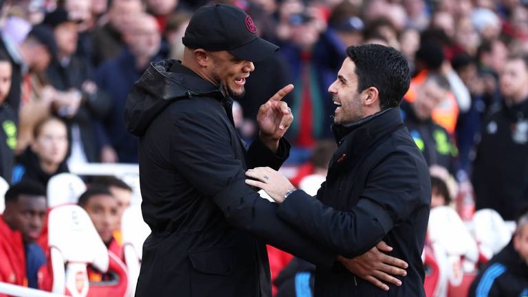 Vincent Kompany muss gegen Mikel Arteta die erste Saisonniederlage hinnehmen. 