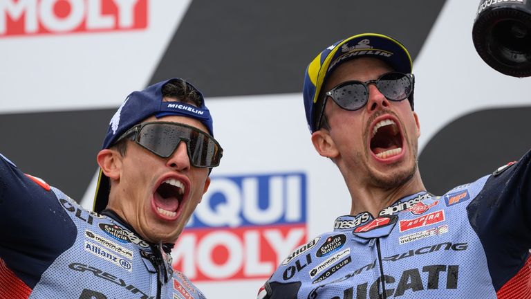 Die Brüder Marc Marquez (links) und Alex Marquez sind Weltmeister und Vizeweltmeister in der MotoGP. 