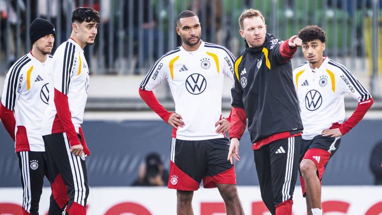 Julian Nagelsmann muss beim DFB erneut kreativ bei seiner Aufstellung werden. 