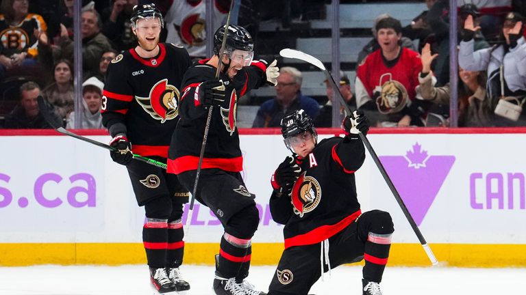 Tim Stutzle führt die Ottawa Senators zum Sieg.