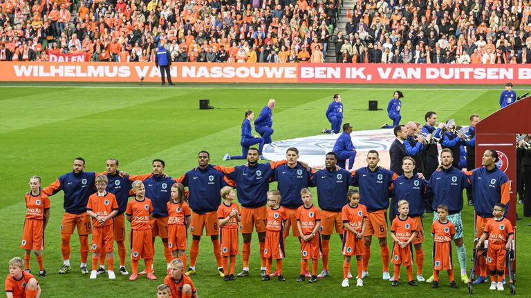 Der niederländischen Nationalhymne wird nachgesagt, die älteste Hymne Europas zu sein. Sie geht mindestens auf das Jahr 1572 zurück.