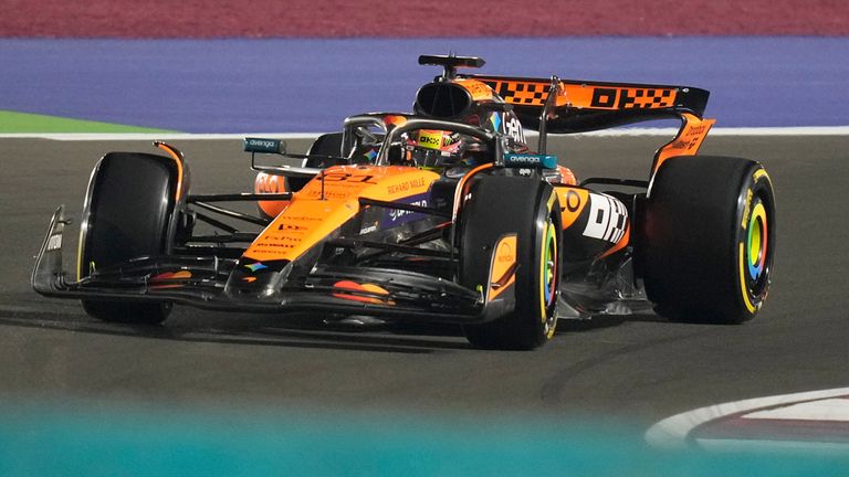 Oscar Piastri holt sich die Pole Position beim GP von Katar.