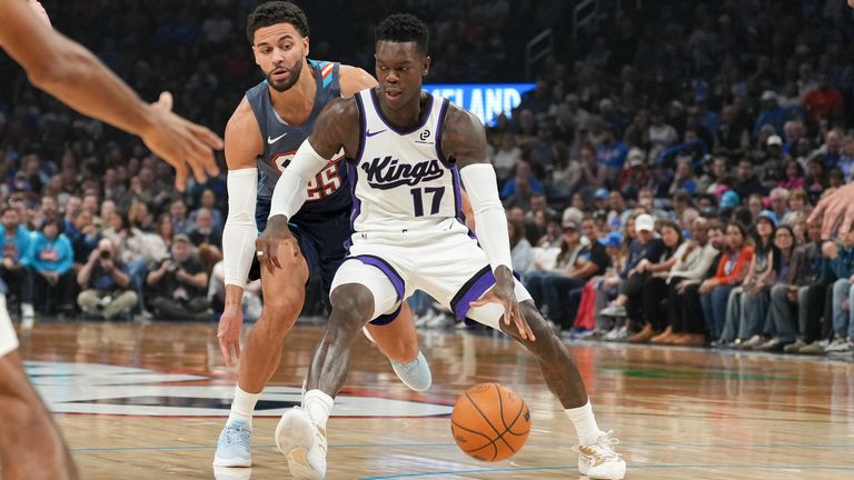 Dennis Schröder hat mit Sacramento beim Meister verloren.