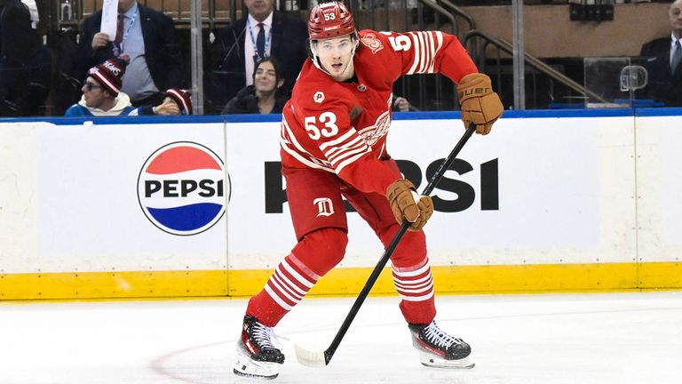 Moritz Seider gewinnt mit den Detroit Red Wings.