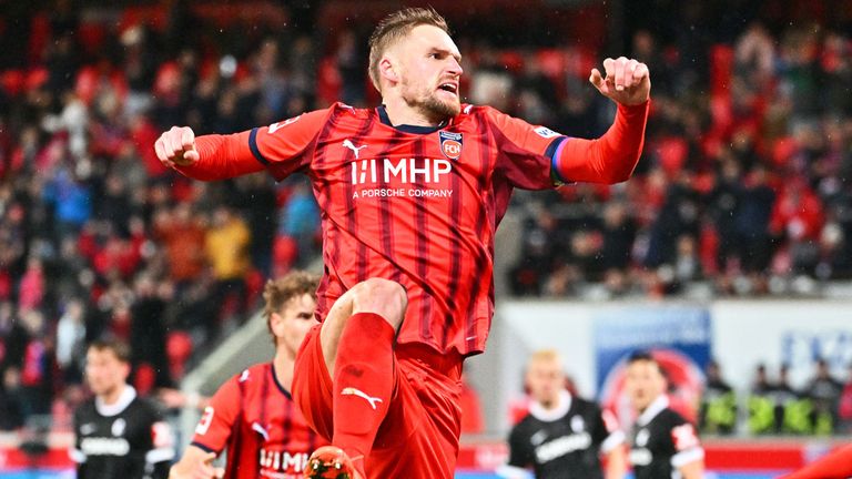 Heidenheim gewinnt in der Bundesliga gegen Freiburg.
