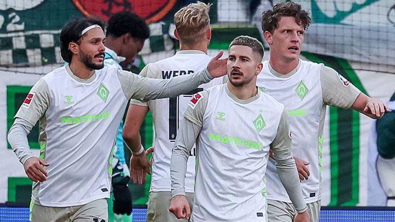 Leonardo Bittencourt (l.) trägt seit 2019 das Trikot des SV Werder Bremen.