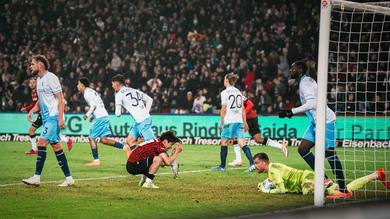 Für Hannover zum verzweifeln: Timo Horn hielt alles fest, inklusive Strafstoß.