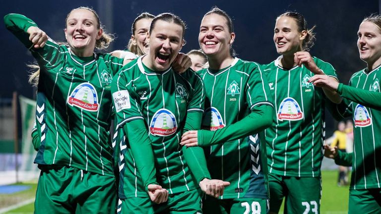 Die Bremen-Frauen freuen sich über drei Punkte gegen Leverkusen. 