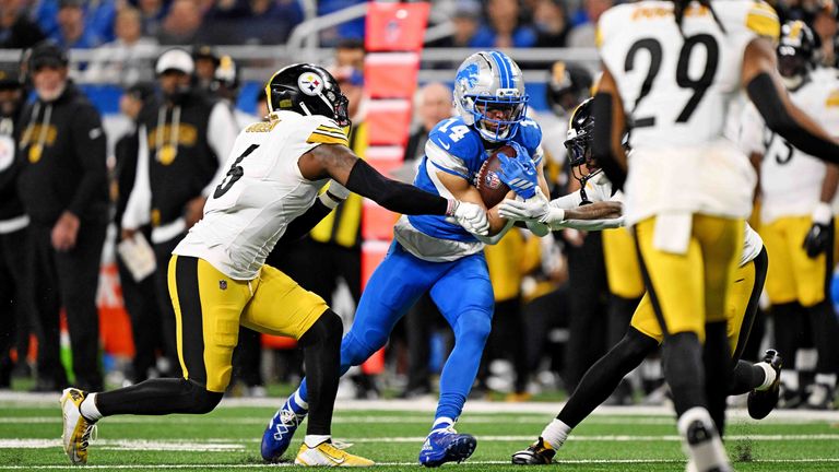 Amon-Ra St. Brown verliert gegen die Pittsburgh Steelers