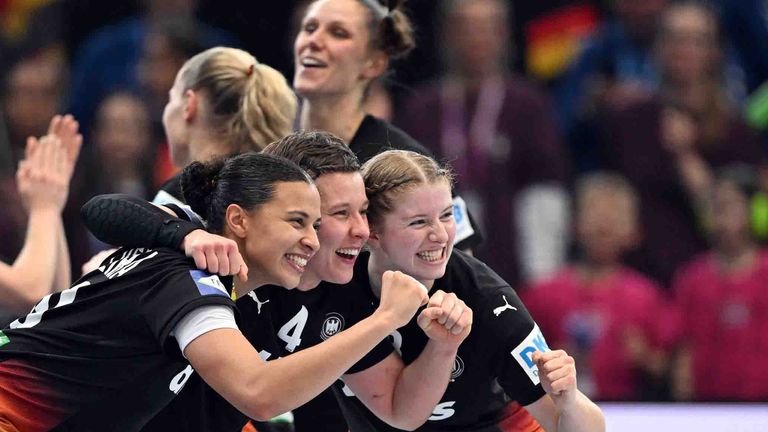 Schaffen es die deutschen Handballerinnen gegen Frankreich sensationell ins WM-Finale?
